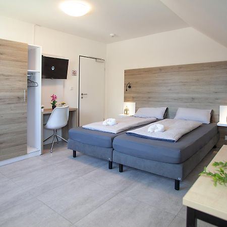 Mk Hostel Oyten - Free Wifi & Parking - 24H Check-In Dış mekan fotoğraf