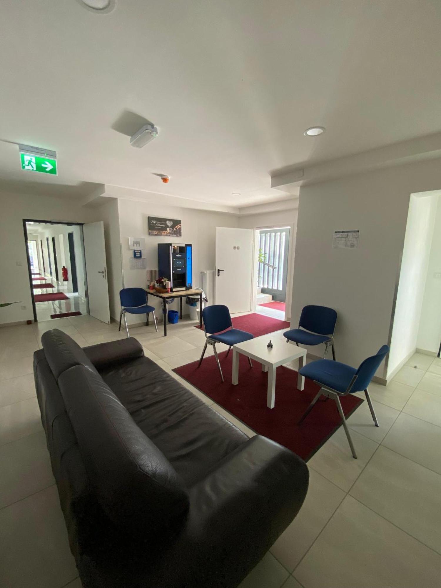 Mk Hostel Oyten - Free Wifi & Parking - 24H Check-In Dış mekan fotoğraf