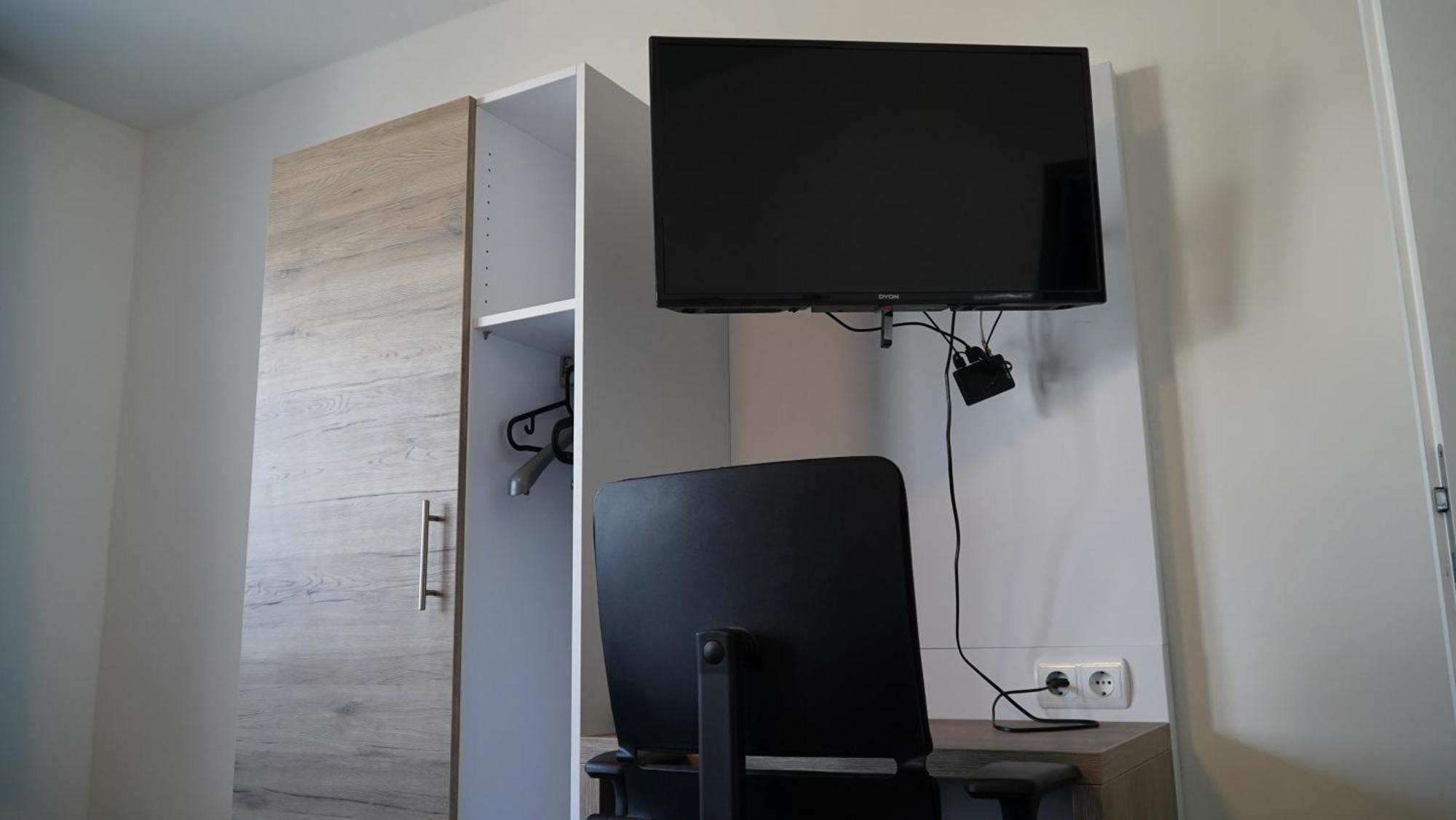 Mk Hostel Oyten - Free Wifi & Parking - 24H Check-In Dış mekan fotoğraf