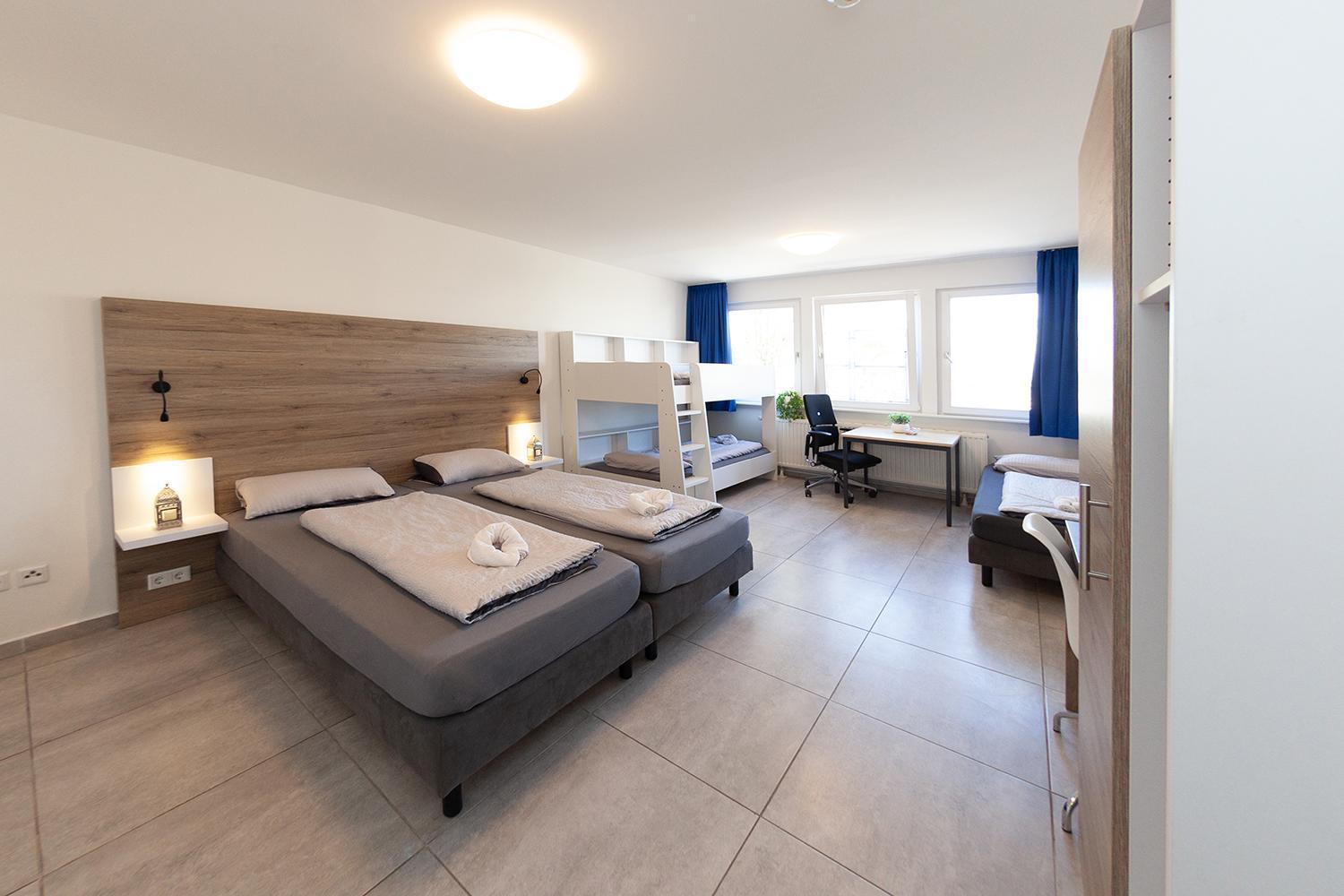 Mk Hostel Oyten - Free Wifi & Parking - 24H Check-In Dış mekan fotoğraf